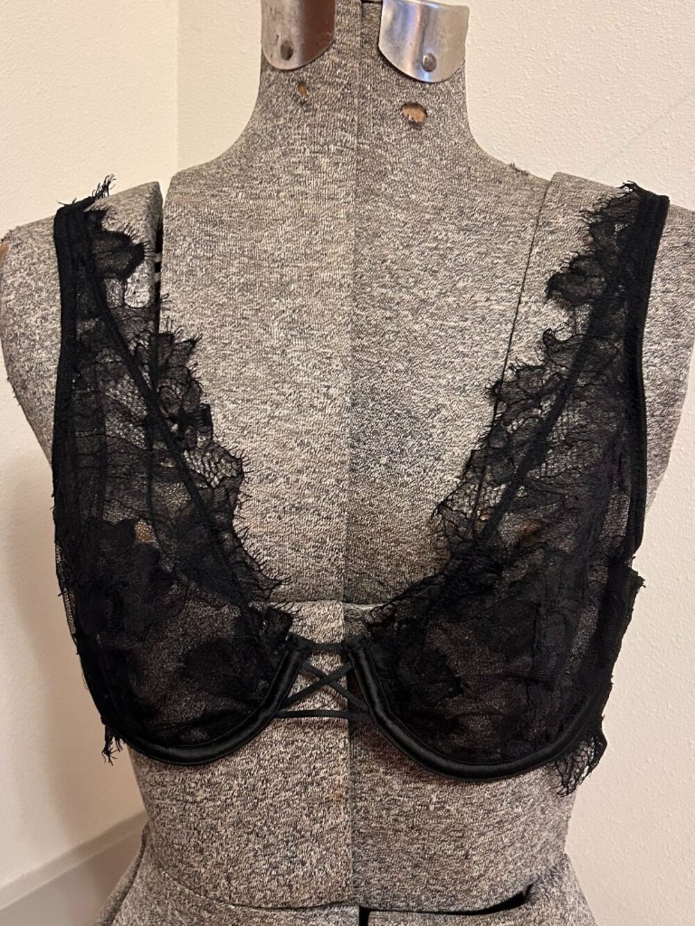 Victoria's Secret, Black Lace Bra, Size 36B
